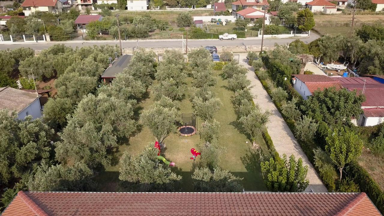Gaia Studios & Apartments 네아 플라기아 외부 사진